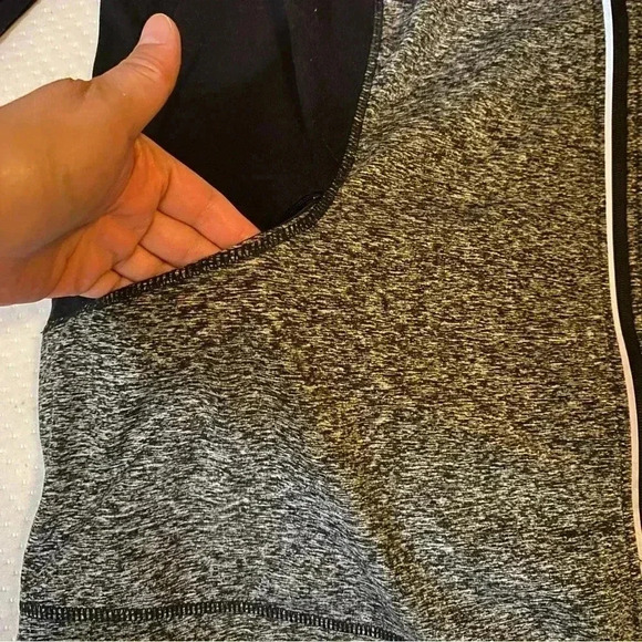 AVE Leisure Jacket Full Zip Black/Gray Hot Pink Accents Front Pockets 22/24 - Picture 9 of 16